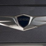 insignia Hyundai Genesis