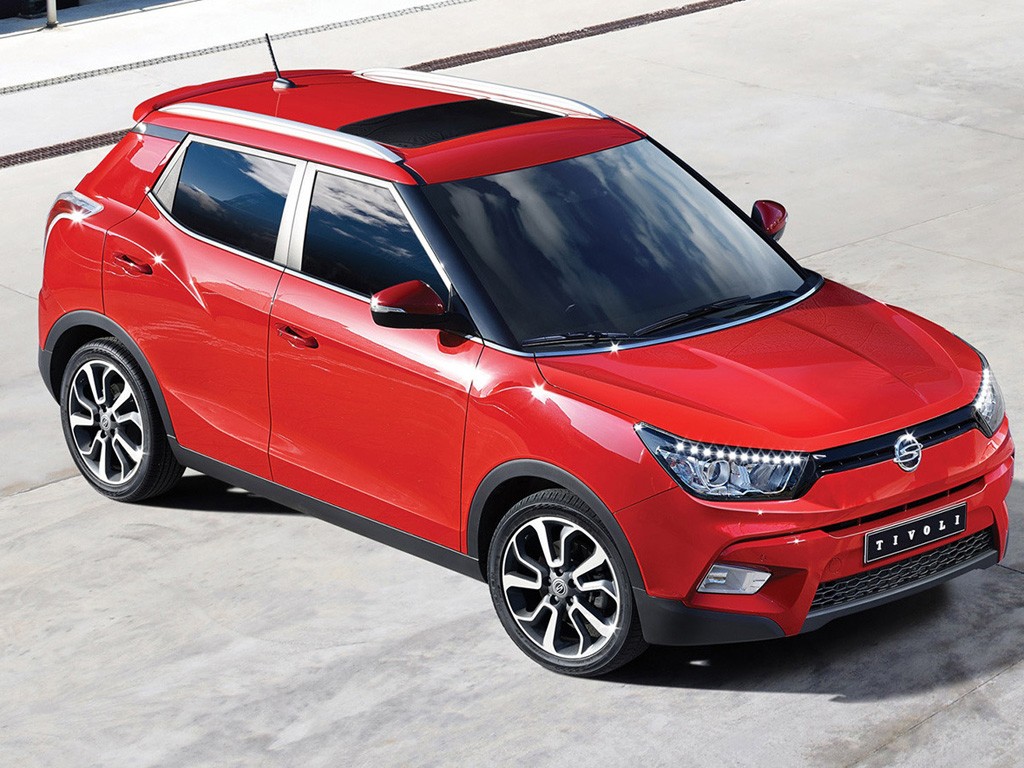 ssangyong-tivoli-2015-01-1440px-1