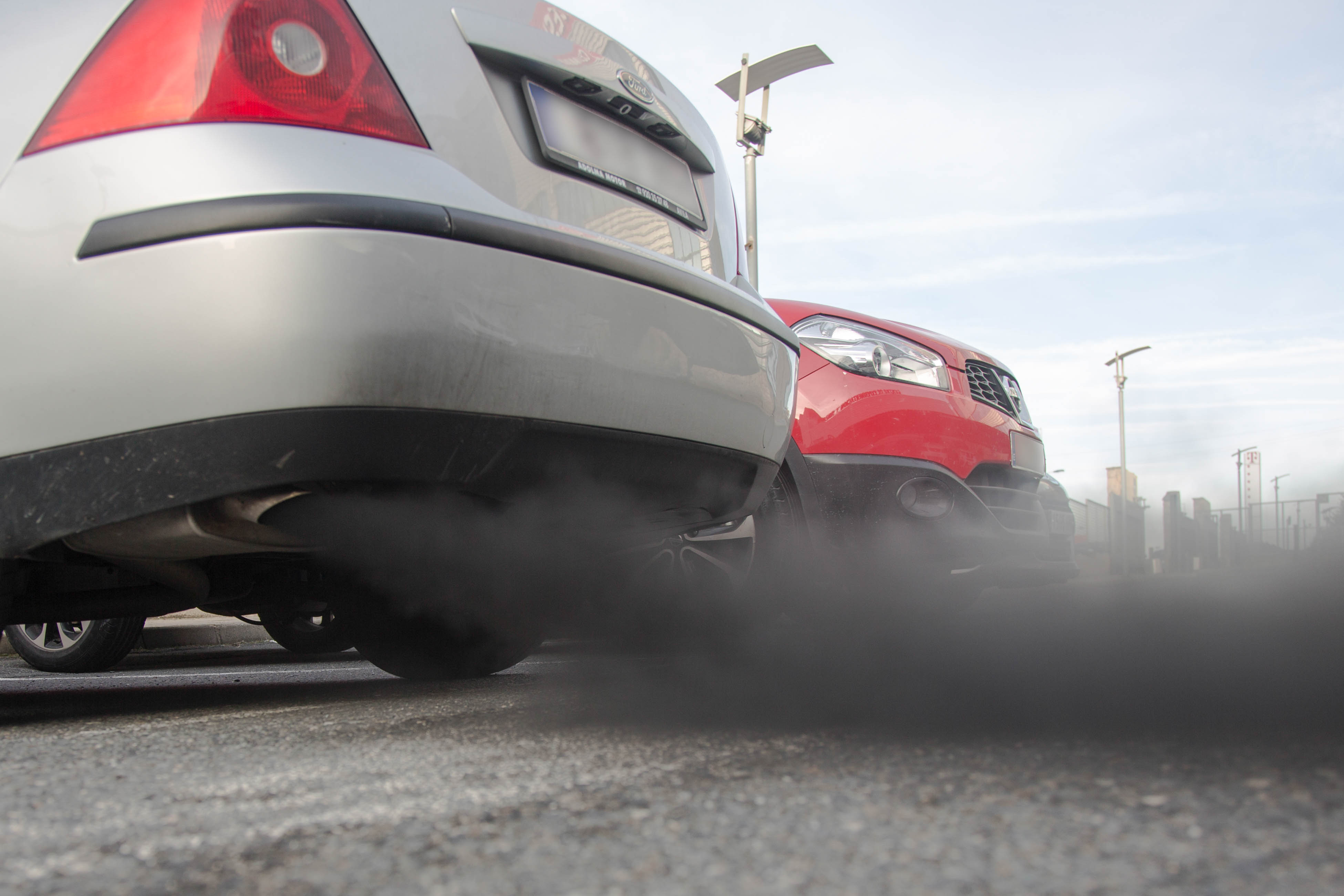 Resultado de imagen de control de emisiones de gases del motor