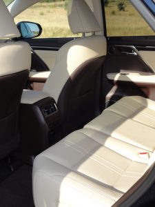 Lexus RX 450h_asientos