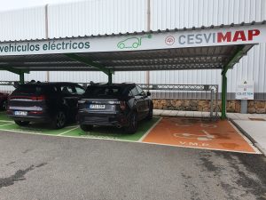 vehículos eléctricos chinos en cargadores eléctricos